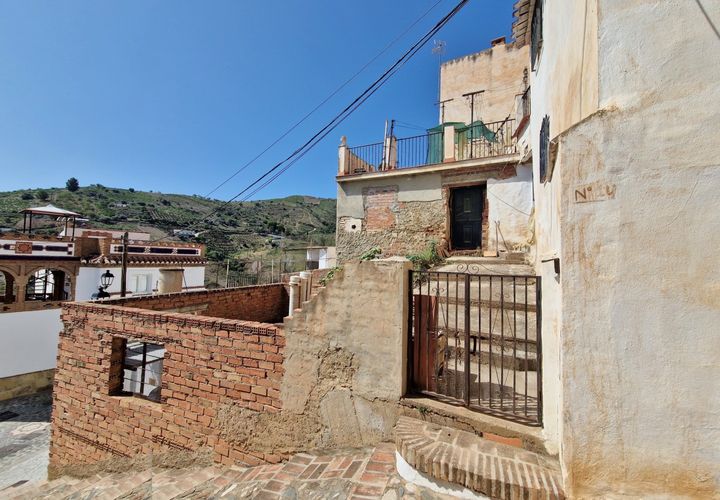 Landsbyhus i Cutar, Malaga, Cutar - € 46.000 | Ref: AX1246 - foto 1