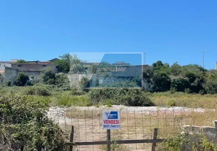Helårsgrund i Melilli, Siracusa, Melilli - € 250.000 | Ref: RIF. BEL TCIT 36 - foto 1