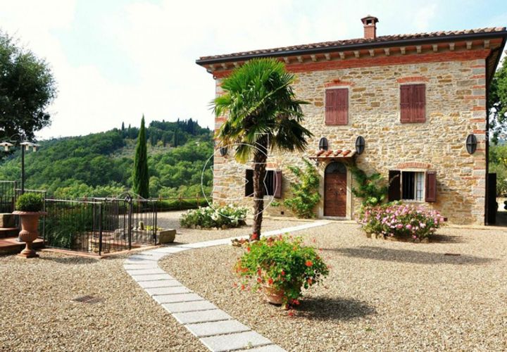 Landejendom i Subbiano, Arezzo, Subbiano - € 1.100.000 | Ref: DIC.8372 - foto 1
