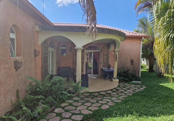 Villa i Bras-Panon, La Reunion, Bras-Panon - € 385.000 | Ref: 6078K - foto 1