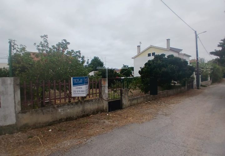 Helårsgrund i Almada, Setubal, Almada - € 161.500 | Ref: 15133 - foto 1
