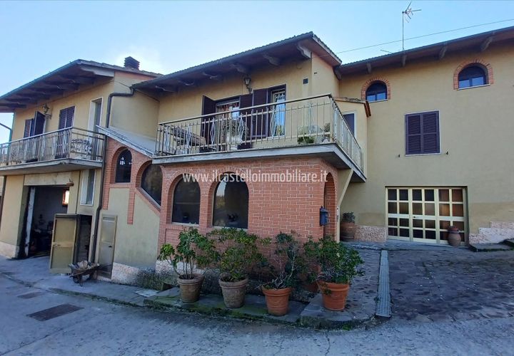 Masia a Chiusi, Siena, Chiusi - € 400.000 | Ref: CS152 - foto 1