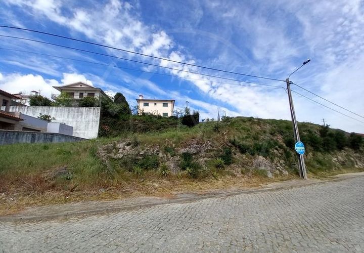 Terra a Airaes, Porto, Airaes - € 51.000 | Ref: Q575 - foto 1