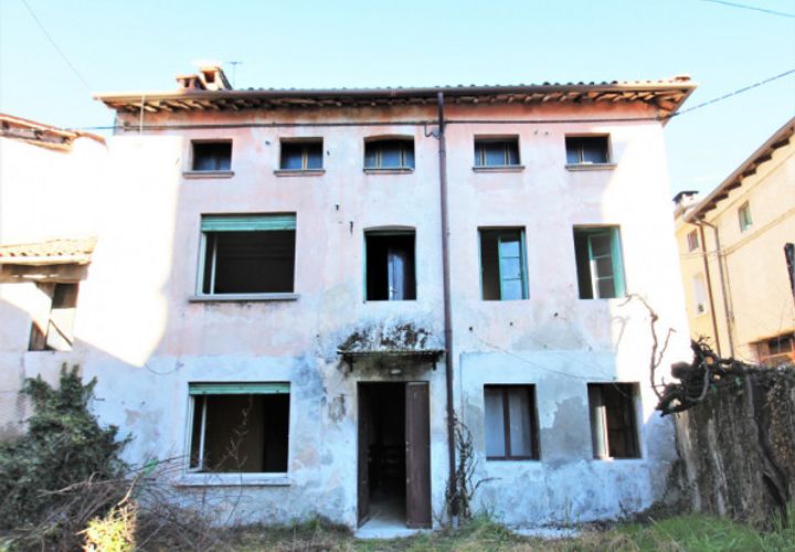 Villa a Chiuppano, Vicenza, Chiuppano - € 59.000 | Ref: FBT186 - foto 1