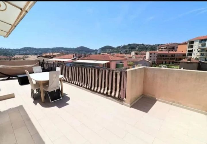 Lejlighed i Vallauris, Alpes-Maritimes, Vallauris - € 349.000 | Ref: 83196614 - foto 1