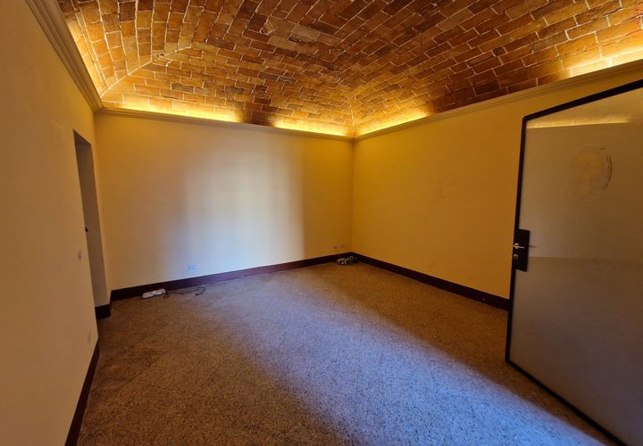 Erhvervsejendom i Lucca, Lucca, Lucca - € 105.000 | Ref: 6019 - foto 1