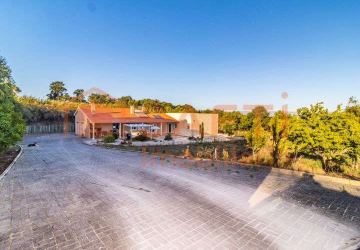Villa i Alcobaca, Leiria, Alcobaca - € 650.000 | Ref: SAFTI:003771 - foto 1