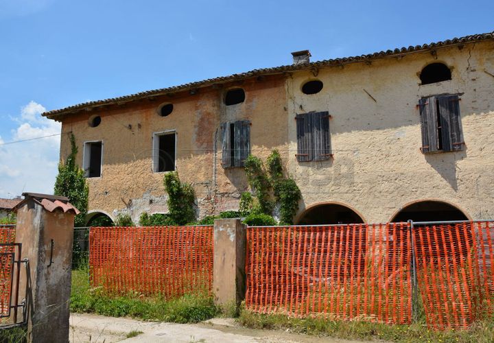 Villa a Gonars, Udine, Gonars - € 89.000 | Ref: D-176 - foto 1