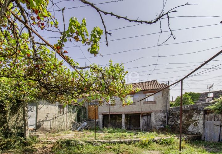 Villa i Serzedelo, Braga, Serzedelo - € 164.900 | Ref: ZMPT560461 - foto 1