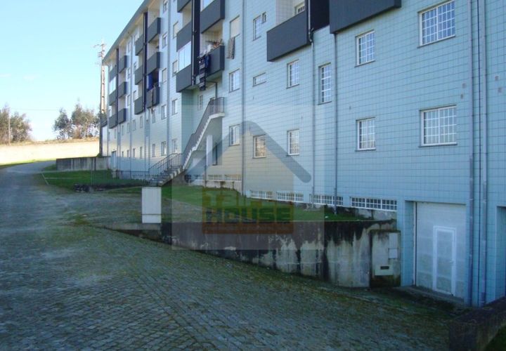 Erhvervsejendom i Paredes, Porto, Paredes - € 45.000 | Ref: 555 - foto 1