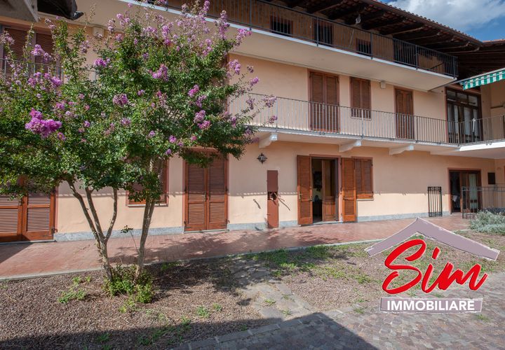 Villa a Recetto, Novara, Recetto - € 266.000 | Ref: 8142 - foto 1