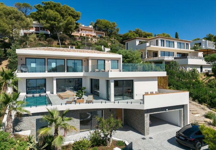 Villa i Sainte-Maxime, Var, Sainte-Maxime - € 3.550.000 | Ref: HH-15110486 - foto 1
