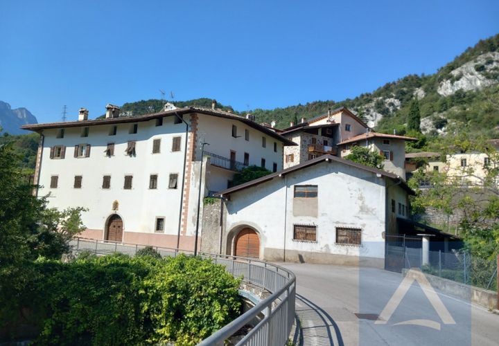 Villa i Drena, Trento, Drena - € 450.000 | Ref: 785 - foto 1