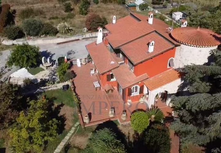 Villa i Ventimiglia, Imperia, Ventimiglia - € 1.250.000 | Ref: 22472 - foto 1