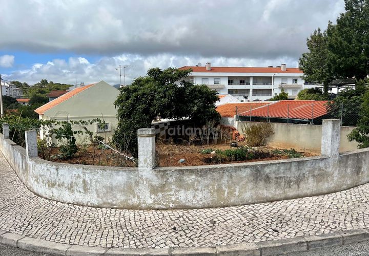 Tomt i Alcabideche, Lisbon, Alcabideche - € 250 000 | Ref: ATL3078 - foto 1