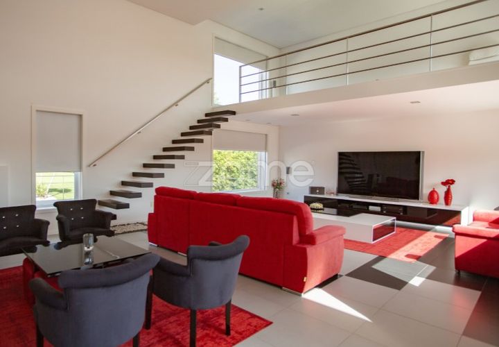 Villa a Cortegaca, Aveiro, Cortegaca - € 680.000 | Ref: ZMPT560171 - foto 1