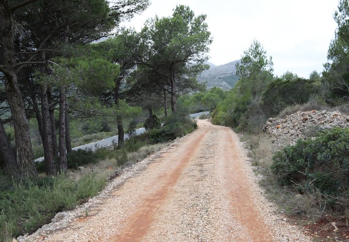 Helårsgrund i Jalon, Alicante, Jalon - € 149.000 | Ref: SLV9-8219L - foto 1