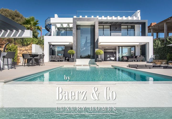 Villa a Estepona, Malaga, Estepona - € 2.800.000 | Ref: 33697 - foto 1