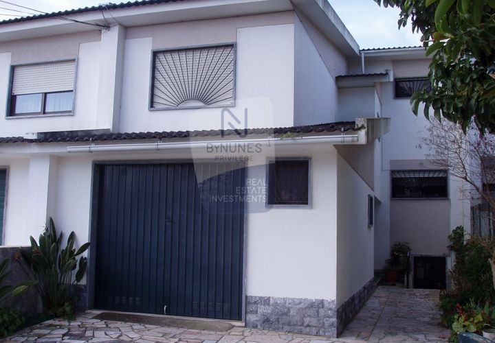 Villa i Alcabideche, Lisbon, Alcabideche - € 670.000 | Ref: ID 01001106-10 - foto 1