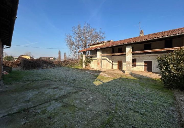 Landejendom i Chiari, Brescia, Chiari - € 229.000 | Ref: CH3 - foto 1