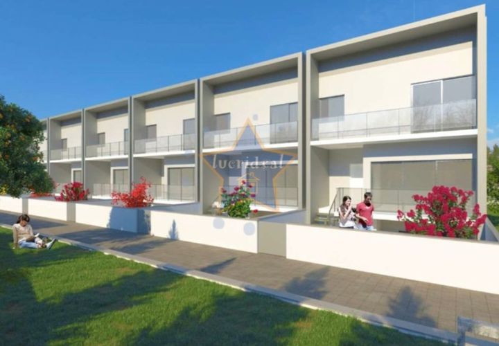 Helårsgrund i Valongo, Porto, Valongo - € 570.000 | Ref: 5724/23 - foto 1