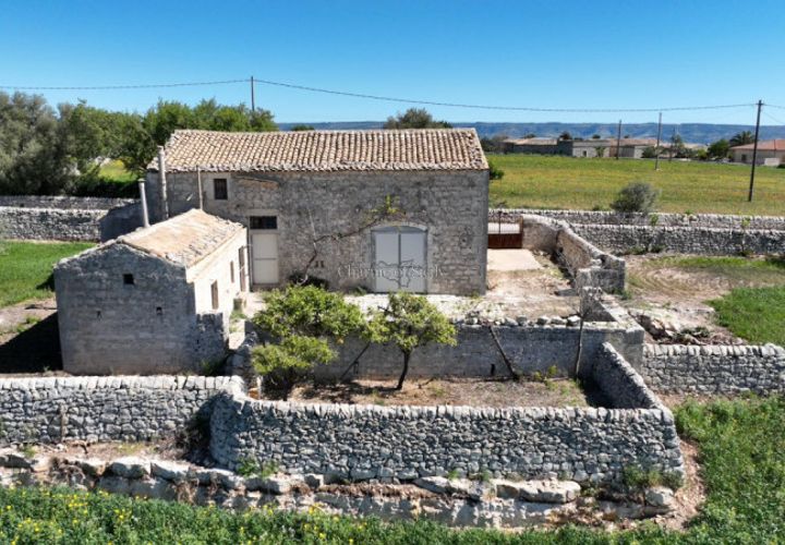 Villa a Modica, Ragusa, Modica - € 130.000 | Ref: L 1804 - foto 1