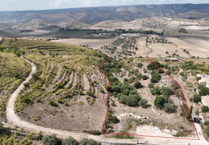 Villa a Giarratana, Ragusa, Giarratana - € 135.000 | Ref: Z 21L - foto 1