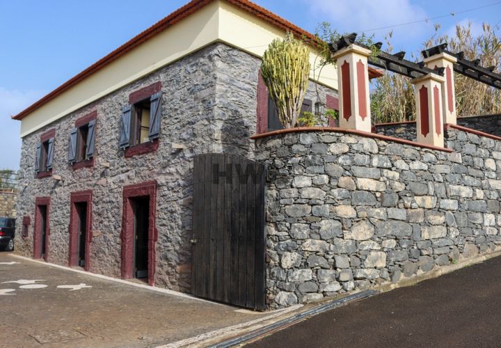 Villa i Calheta, Madeira, Calheta - € 500.000 | Ref: AF008 - foto 1