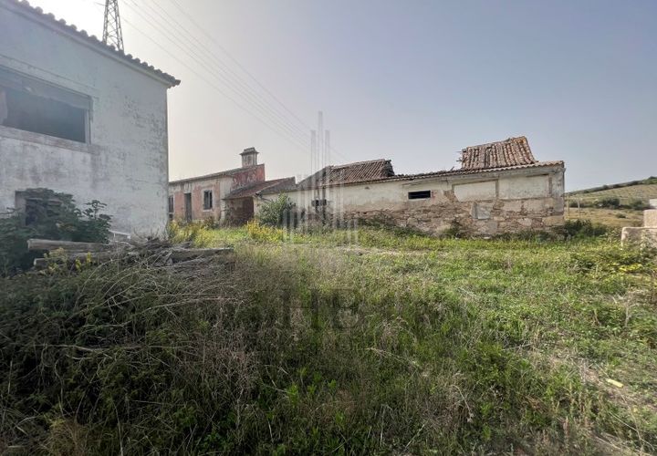 Helårsgrund i Matacaes, Lisbon, Matacaes - € 340.000 | Ref: HB0271 - foto 1