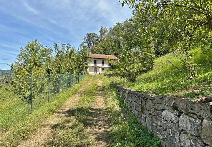 Villa i Levice, Cuneo, Levice - € 90.000 | Ref: LVC002 - foto 1