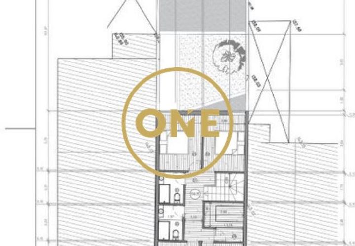 Helårsgrund i Porto, Porto, Porto - € 250.000 | Ref: ONE111435-2 - foto 1