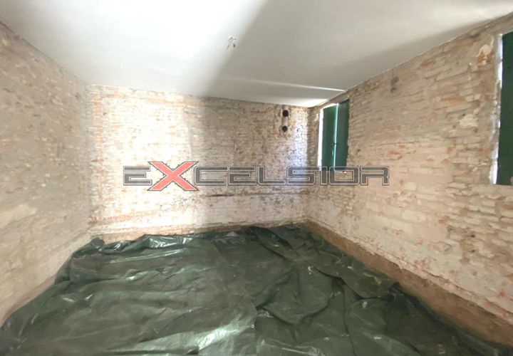 Villa i Adria, Rovigo, Adria - € 65.000 | Ref: AD1501V-L - foto 1