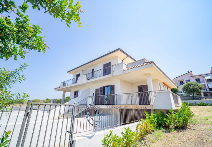 Villa a Scalea, Cosenza, Scalea - € 325.000 | Ref: IC10 - foto 1