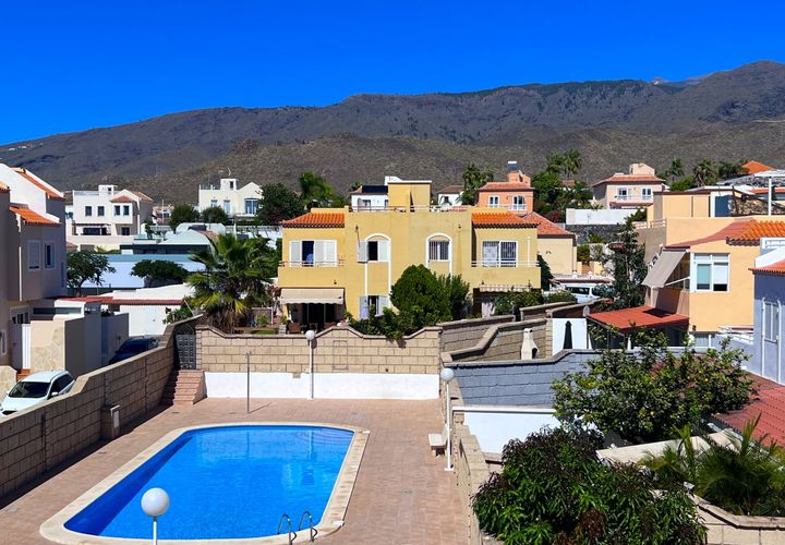 Villa i Adeje, Tenerife, Adeje - € 649.000 | Ref: V0795-4 - foto 1