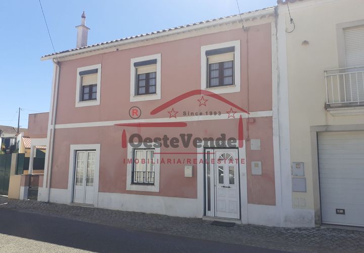 Villa i Cadaval, Lisbon, Cadaval - € 138.000 | Ref: 017-2023 - foto 1