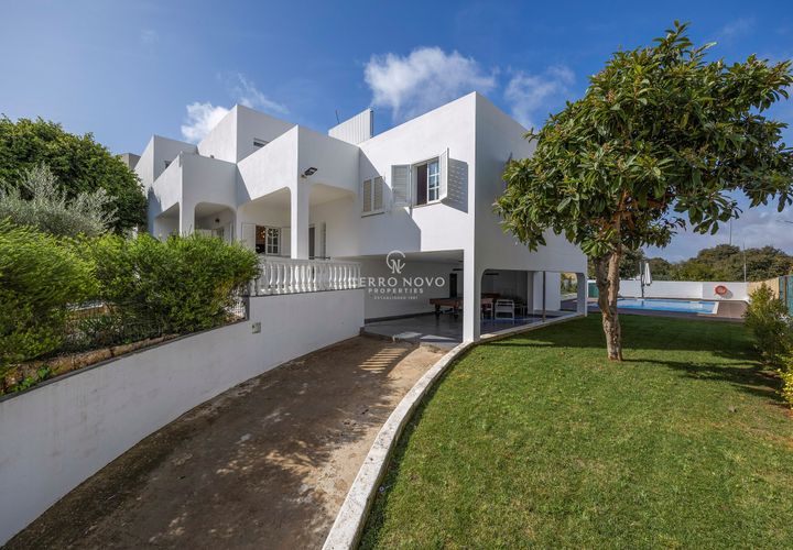 Villa i Albufeira, Faro, Albufeira - € 1.550.000 | Ref: CN10235 - foto 1