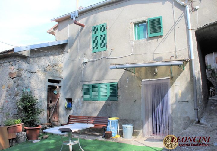 Landejendom i Pontremoli, Massa and Carrara, Pontremoli - € 30.000 | Ref: A357 - foto 1