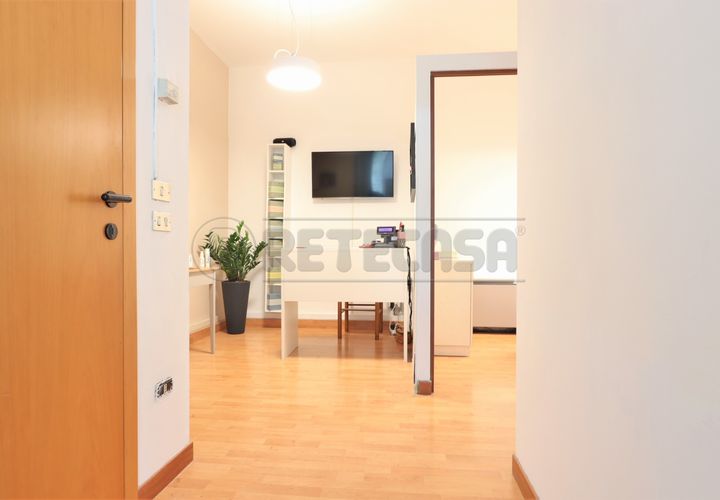 Erhvervsejendom i Longare, Vicenza, Longare - € 55.000 | Ref: VLnegV01 - foto 1