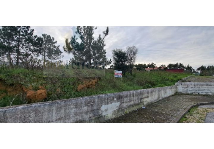 Helårsgrund i Matacaes, Lisbon, Matacaes - € 150.000 | Ref: RF-18-10/2023 - foto 1