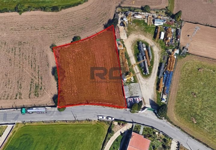 Helårsgrund i Maia, Porto, Maia - € 127.500 | Ref: RO2041 - foto 1
