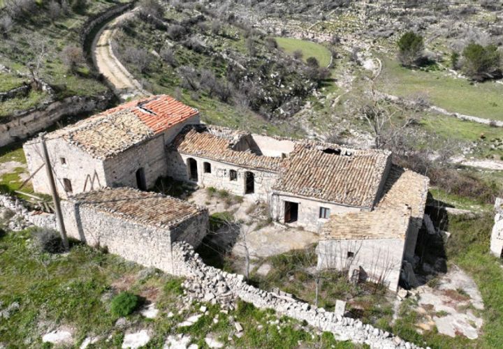 Landejendom i Ragusa, Ragusa, Ragusa - € 250.000 | Ref: Z 20 - foto 1