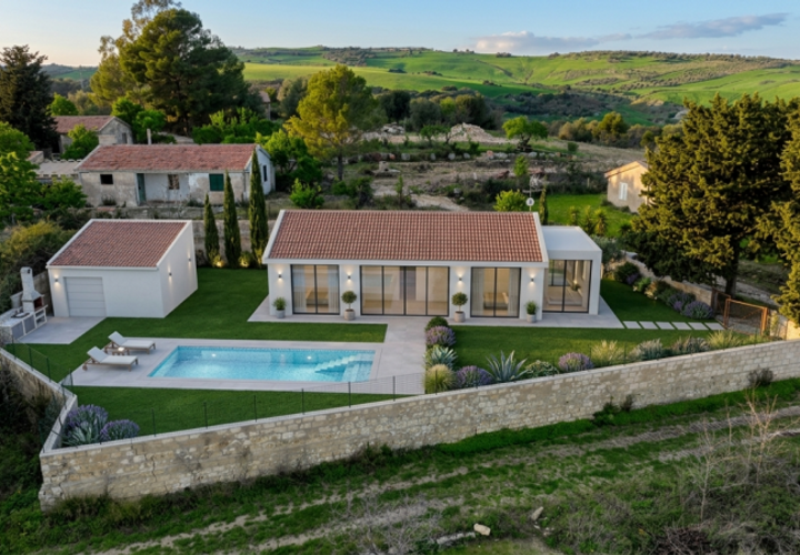 Villa a Ragusa, Ragusa, Ragusa - € 249.000 | Ref: Z 24 - foto 1
