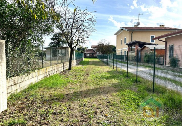 Helårsgrund i Romans d'Isonzo, Gorizia, Romans d'Isonzo - € 55.000 | Ref: CLL55NC13 - foto 1