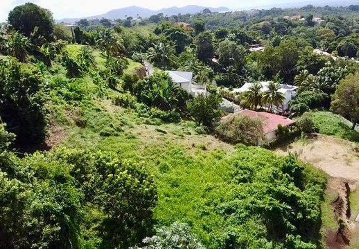 Helårsgrund i Schoelcher, Martinique, Schoelcher - € 171.169 | Ref: A5081 - foto 1