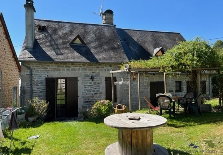 Landsbyhus i Treignac, Correze, Treignac - € 125.000 | Ref: 1602_T - foto 1