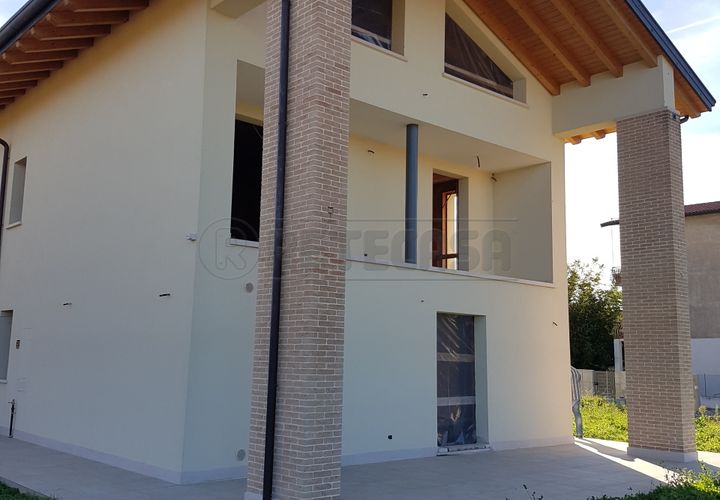 Byhus i Mirano, Venice, Mirano - € 265.000 | Ref: ZIAV1302 - foto 1