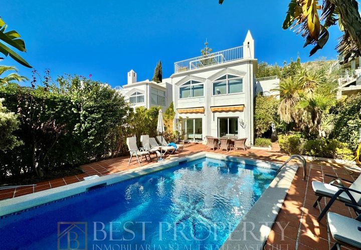 Villa a Nerja, Malaga, Nerja - € 699.000 | Ref: S-727 - foto 1