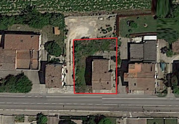 Villa i Cavezzo, Modena, Cavezzo - € 104.000 | Ref: MI136 - foto 1