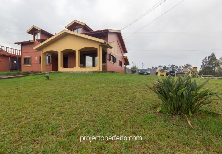 Villa a Esmoriz, Aveiro, Esmoriz - € 430.000 | Ref: 3437 - foto 1