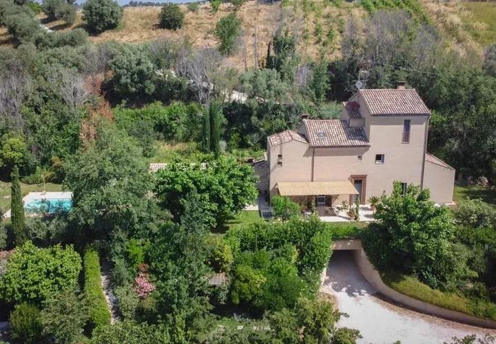 Villa i Jesi, Ancona, Jesi - € 1.350.000 | Ref: 83642612 - foto 1